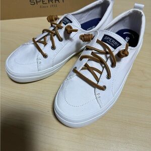 Sperry Crest Vibe Women’s White Canvas Sneakers, EUC